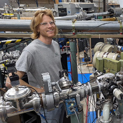 An image of Scott Haselschwardt in the lab